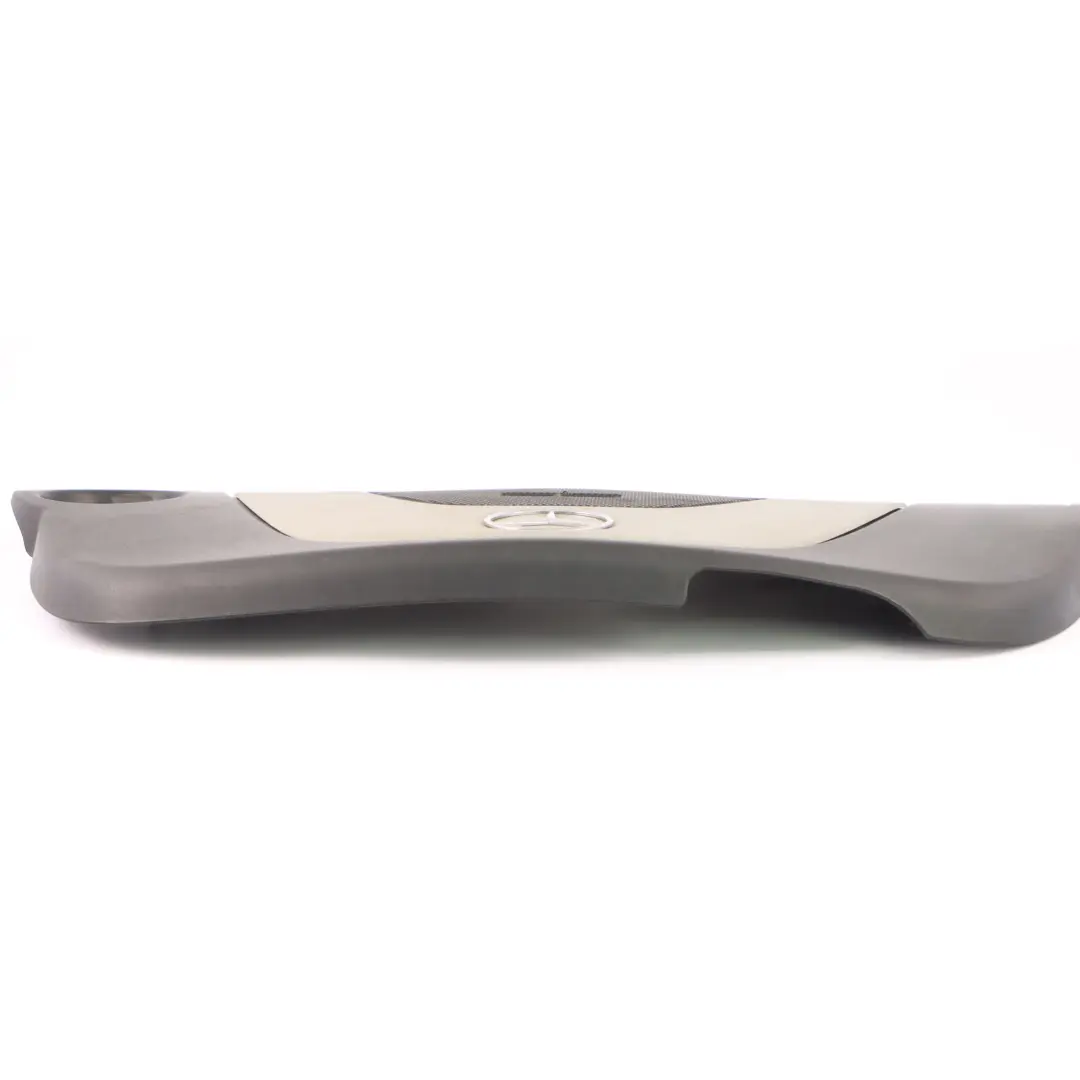  Capot moteur Mercedes W203 W204 W209 M272 Petrol Acoustique avant - SKU A2720100067-2 - Numéro de pièce A2720100067