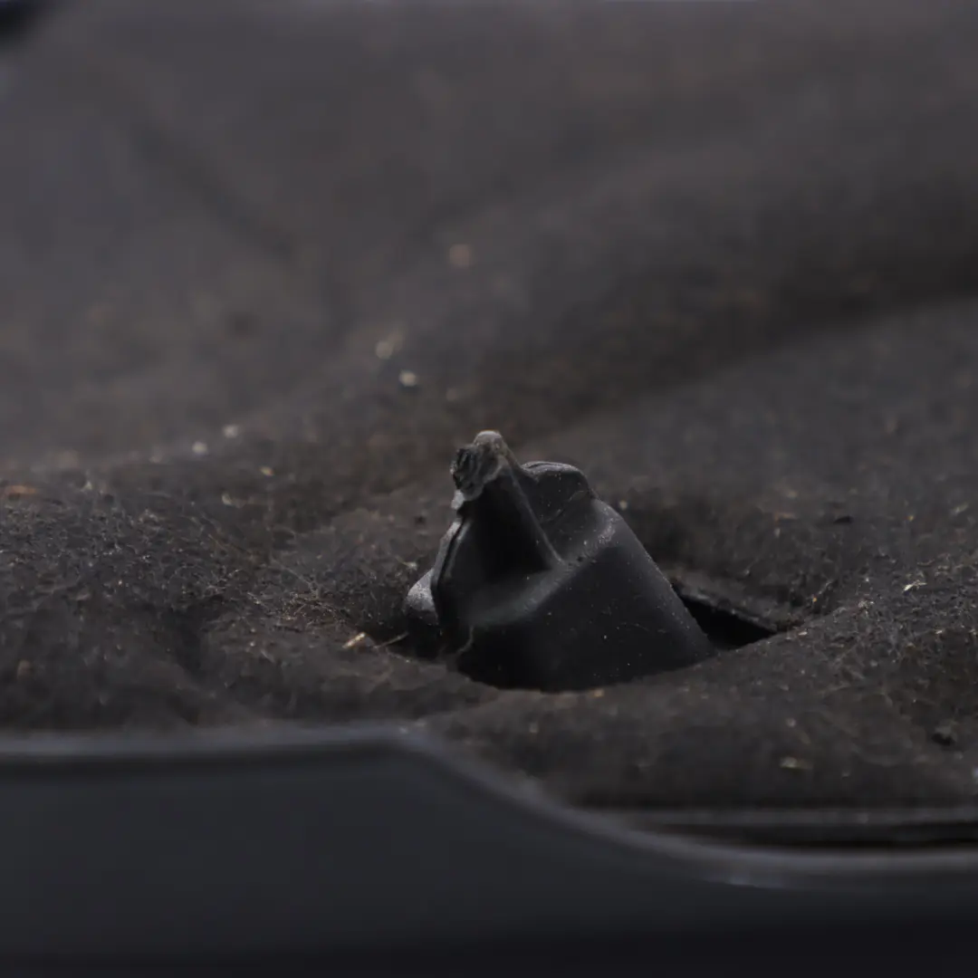 Coperchio motore Mercedes W204 M272 Pannello isolamento acustico per con numero di parte A2720101067 Coperchio motore Mercedes W204 M272 Pannello isolamento acustico - SKU A2720101067 - Numero di parte A2720101067