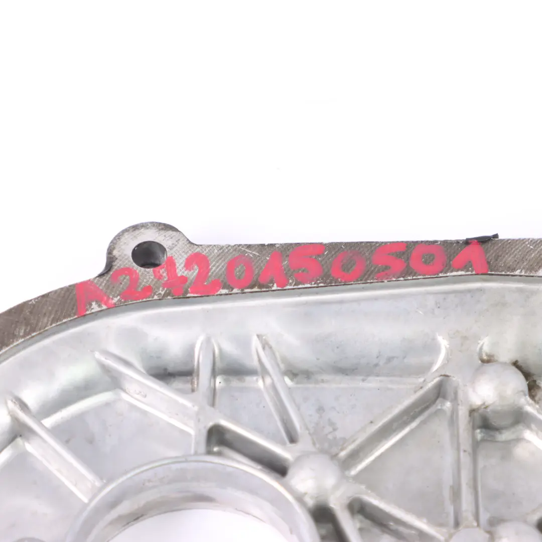 Cache Mercedes W212 Petrol M272 Couvercle culasse avant gauche chaîne pour à propos du numéro de pièce A2720150501 Cache Mercedes W212 Petrol M272 Couvercle culasse avant gauche chaîne - SKU A2720150501 - Numéro de pièce A2720150501