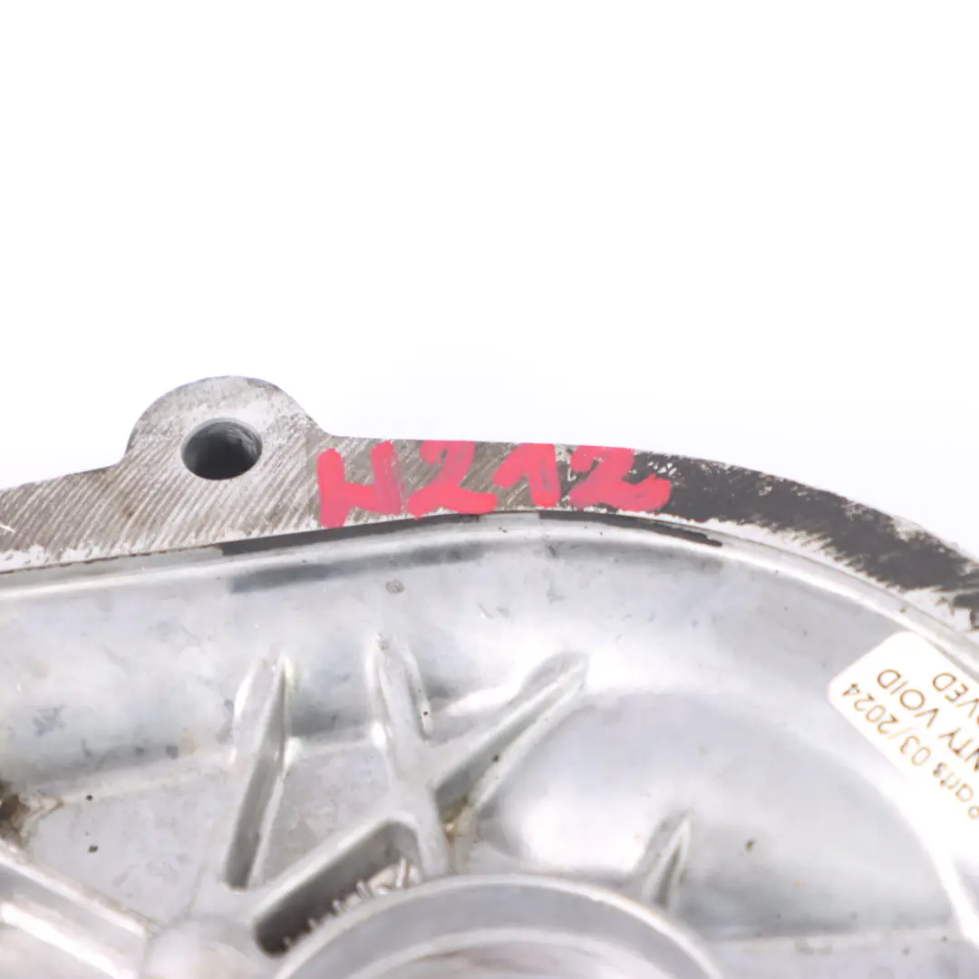 Cache Mercedes W212 Petrol M272 Couvercle culasse avant gauche chaîne pour à propos du numéro de pièce A2720150501 Cache Mercedes W212 Petrol M272 Couvercle culasse avant gauche chaîne - SKU A2720150501 - Numéro de pièce A2720150501