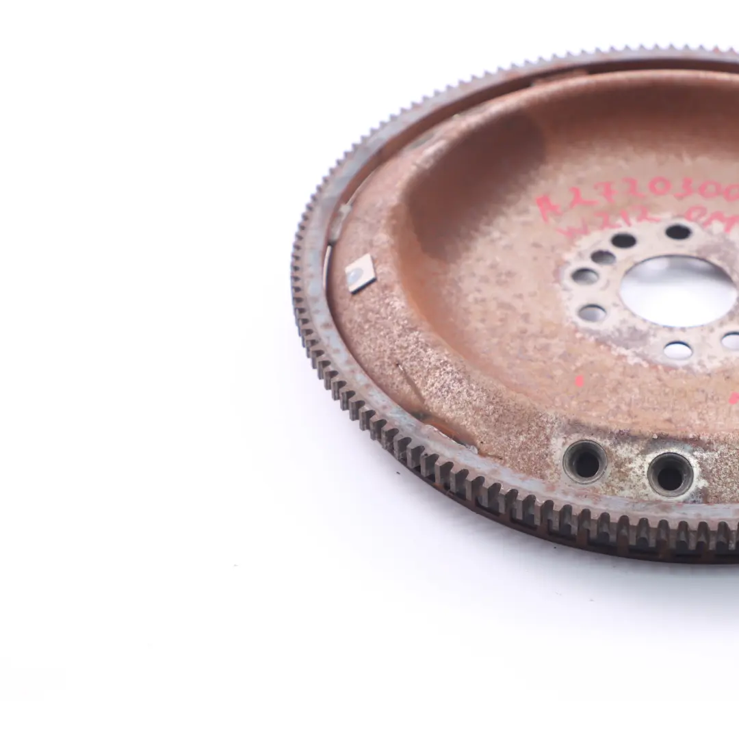 OM272 Volant d'inertie Couronne démarreur automatique pour Mercedes W212 à propos du numéro de pièce A2720300712 Mercedes W212 OM272 Volant d'inertie Couronne démarreur automatique - SKU A2720300712 - Numéro de pièce A2720300712