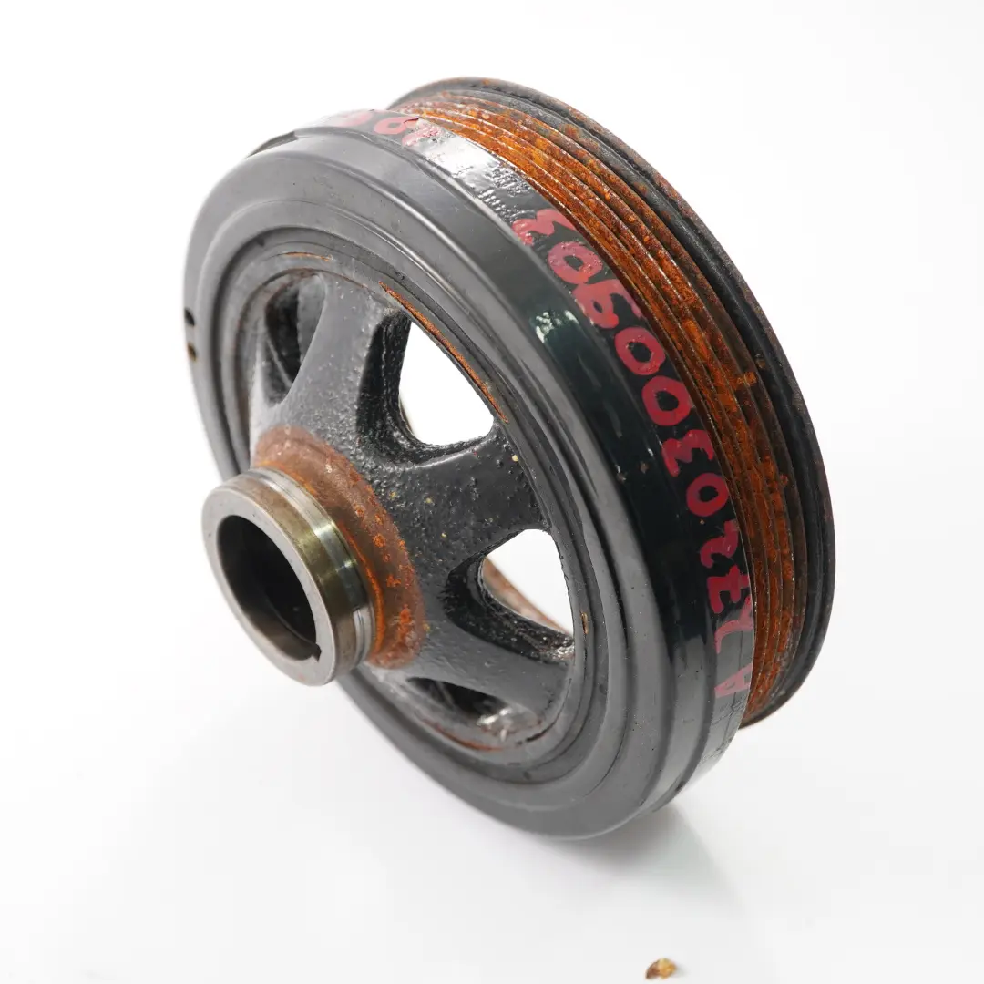 Antivibrante Mercedes W204 C209 M272 Puleggia albero motore per con numero di parte A2720300903 Antivibrante Mercedes W204 C209 M272 Puleggia albero motore - SKU A2720300903 - Numero di parte A2720300903