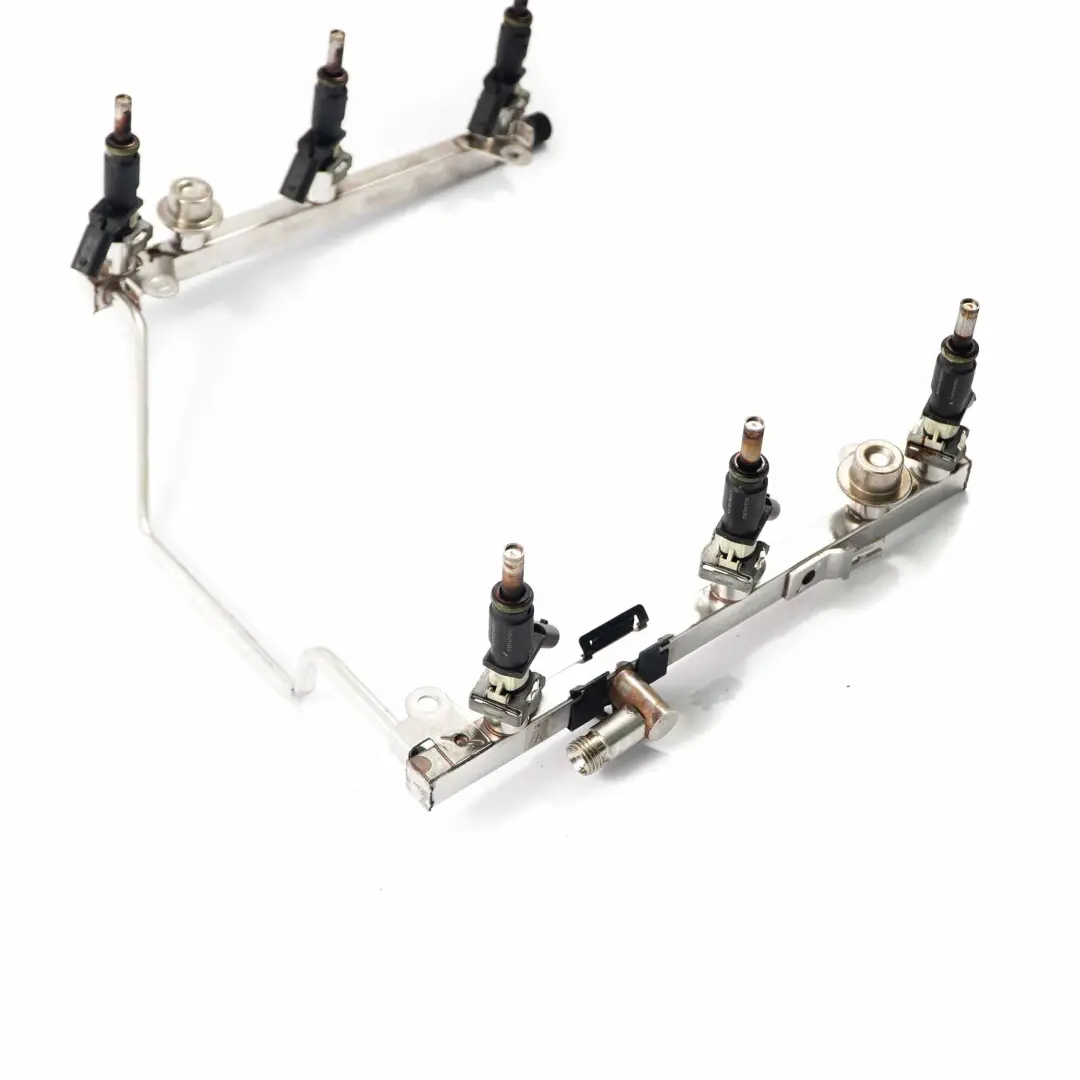 Rail Mercedes W203 W204 M272 Inyección Inyector Tubo Boquilla para Fuel con número de pieza A2720700995 Fuel Rail Mercedes W203 W204 M272 Inyección Inyector Tubo Boquilla - SKU A2720700995 - Número de pieza A2720700995