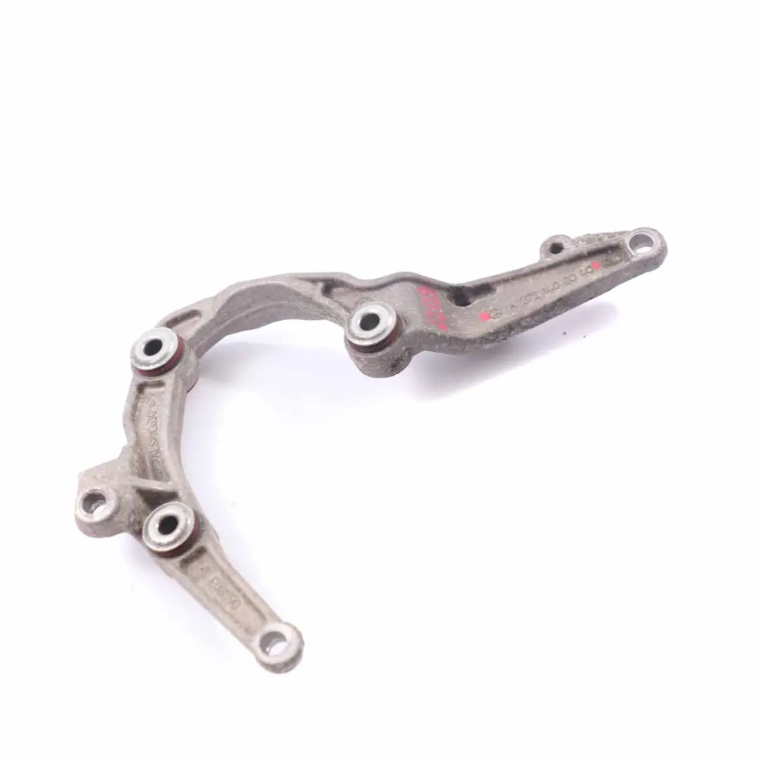 M272 Support de montage de pompe à air secondaire pour Mercedes W209 à propos du numéro de pièce A2721400040 Mercedes W209 M272 Support de montage de pompe à air secondaire - SKU A2721400040 - Numéro de pièce A2721400040