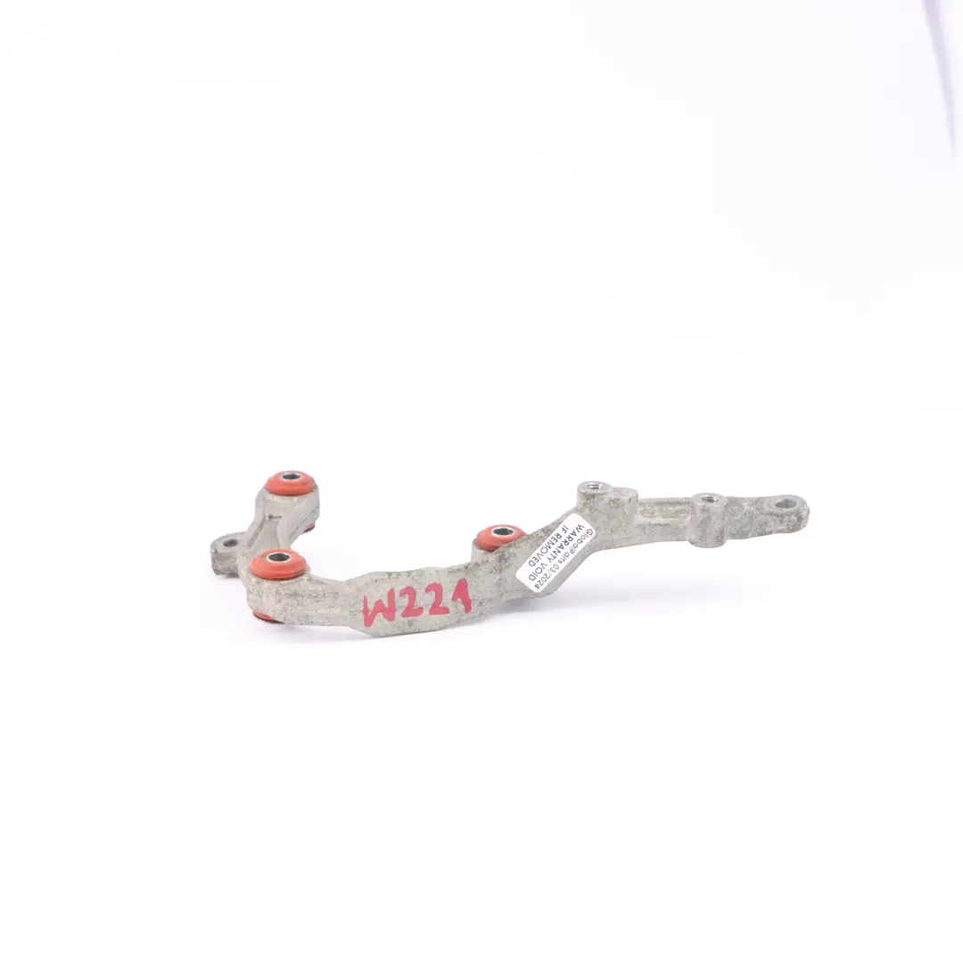 Support Mercedes W221 M272 Manifold d'Admission Pompe à Air Support pour à propos du numéro de pièce A2721413540 Support Mercedes W221 M272 Manifold d'Admission Pompe à Air Support - SKU A2721413540 - Numéro de pièce A2721413540