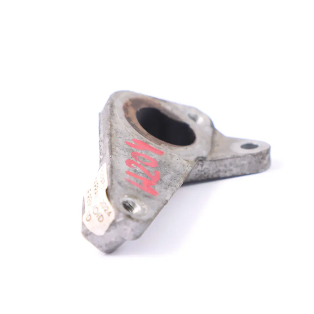 Brida Mercedes W204 M272 Brida De Válvula A La Culata Izquierda para con número de pieza A2721420115 Brida Mercedes W204 M272 Brida De Válvula A La Culata Izquierda - SKU A2721420115 - Número de pieza A2721420115