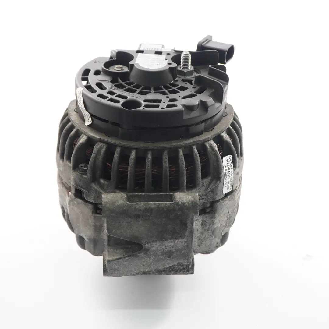 Alternador Mercedes W211 Alternador Generador Bosch 14V 180A para con número de pieza A2721540102 Alternador Mercedes W211 Alternador Generador Bosch 14V 180A - SKU A2721540102 - Número de pieza A2721540102