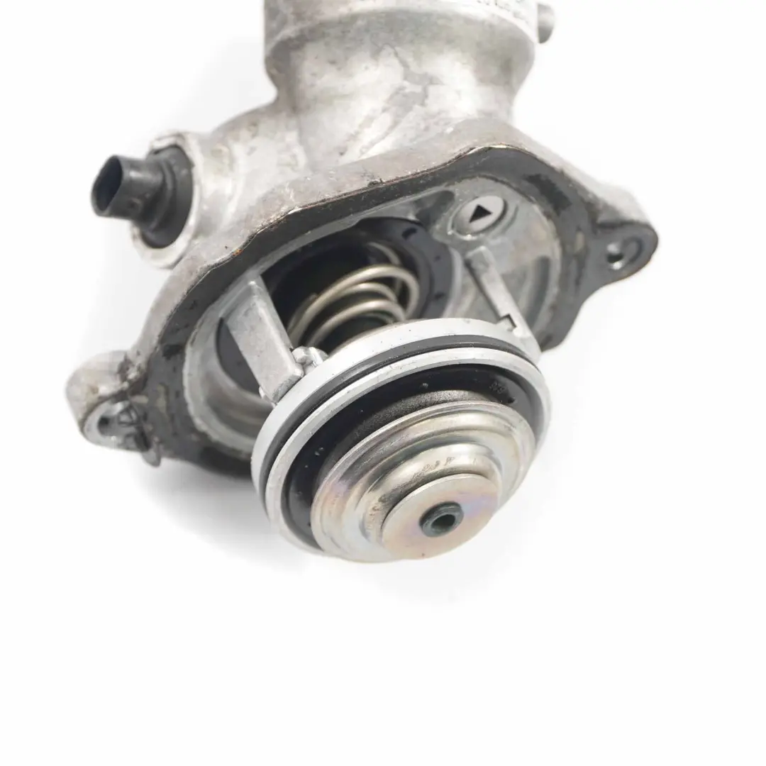  Termostato refrigerante Mercedes W204 W209 M272 Alloggiamento motore A2722000115 - SKU A2722000415 - Numero di parte A2722000415