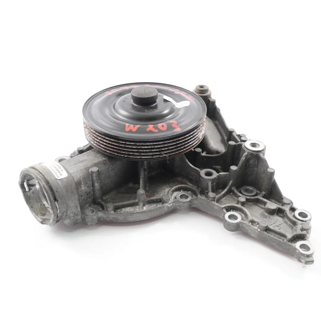 Bomba agua Mercedes W203 M272 Circulación líquido refrigerante para con número de pieza A2722000901 Bomba agua Mercedes W203 M272 Circulación líquido refrigerante - SKU A2722000901 - Número de pieza A2722000901