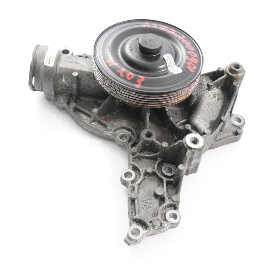 Bomba agua Mercedes W203 M272 Circulación líquido refrigerante para con número de pieza A2722000901 Bomba agua Mercedes W203 M272 Circulación líquido refrigerante - SKU A2722000901 - Número de pieza A2722000901