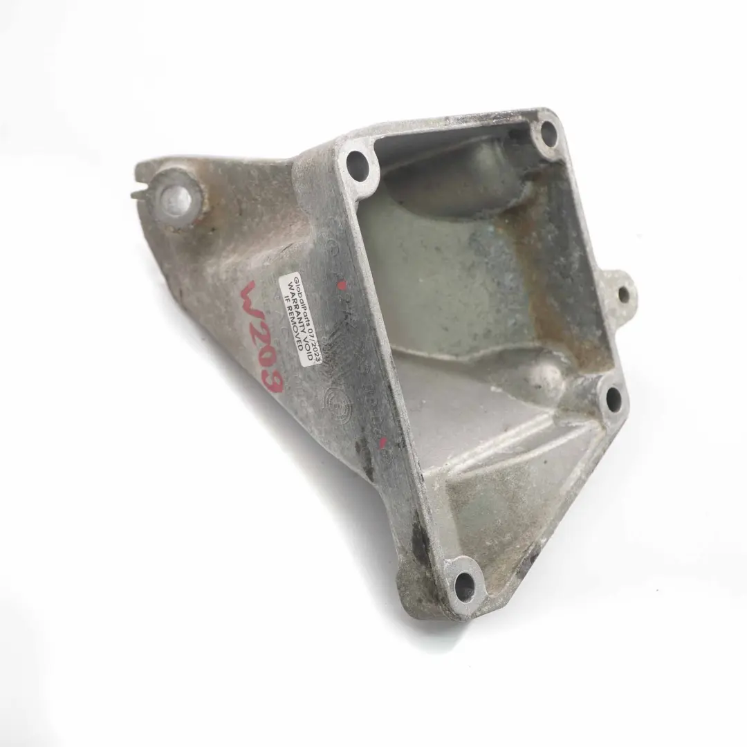 Supporto motore Mercedes W203 W209 M272 benzina Supporto staffa per con numero di parte A2722230804 Supporto motore Mercedes W203 W209 M272 benzina Supporto staffa - SKU A2722230804 - Numero di parte A2722230804