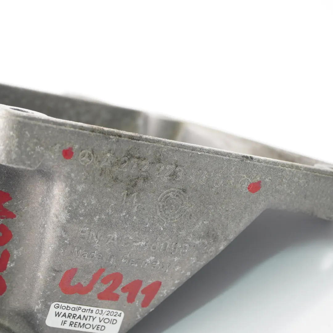 Bancada Motor Mercedes W211 Motor Gasolina M272 Soporte para con número de pieza A2722231604 Bancada Motor Mercedes W211 Motor Gasolina M272 Soporte - SKU A2722231604 - Número de pieza A2722231604