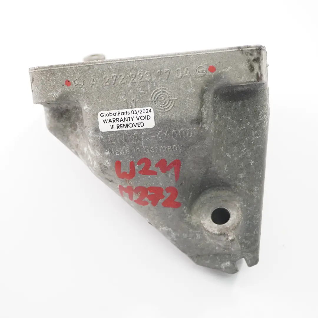 Carrier Mercedes W211 R171 Petrol Engine M272 Engine Bracket Mount to with Part number A2722231704 Carrier Mercedes W211 R171 Petrol Engine M272 Engine Bracket Mount - SKU A2722231704 - Part number A2722231704