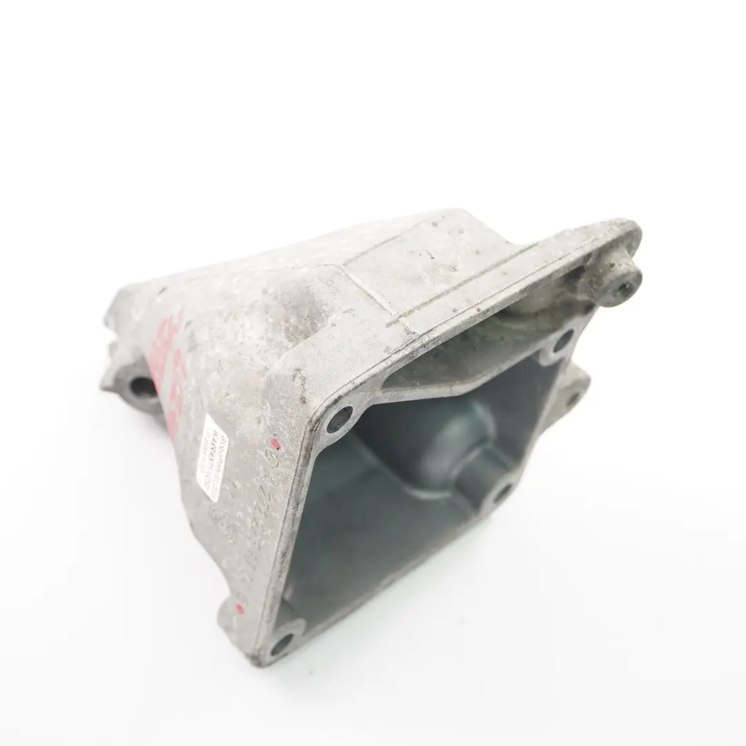 Carrier Mercedes W211 R171 Petrol Engine M272 Engine Bracket Mount to with Part number A2722231704 Carrier Mercedes W211 R171 Petrol Engine M272 Engine Bracket Mount - SKU A2722231704 - Part number A2722231704