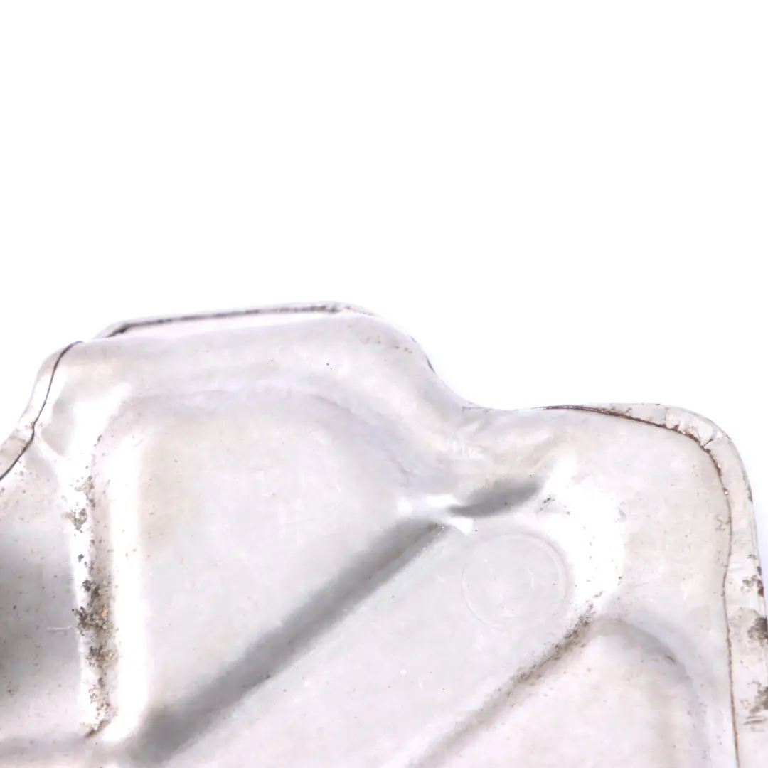 Hitzeschild Mercedes W204 A207 W212 W447 Motor Abschirm Platte für mit Teilenummer A2740102001 Hitzeschild Mercedes W204 A207 W212 W447 Motor Abschirm Platte - SKU A2740102001 - Teilenummer A2740102001