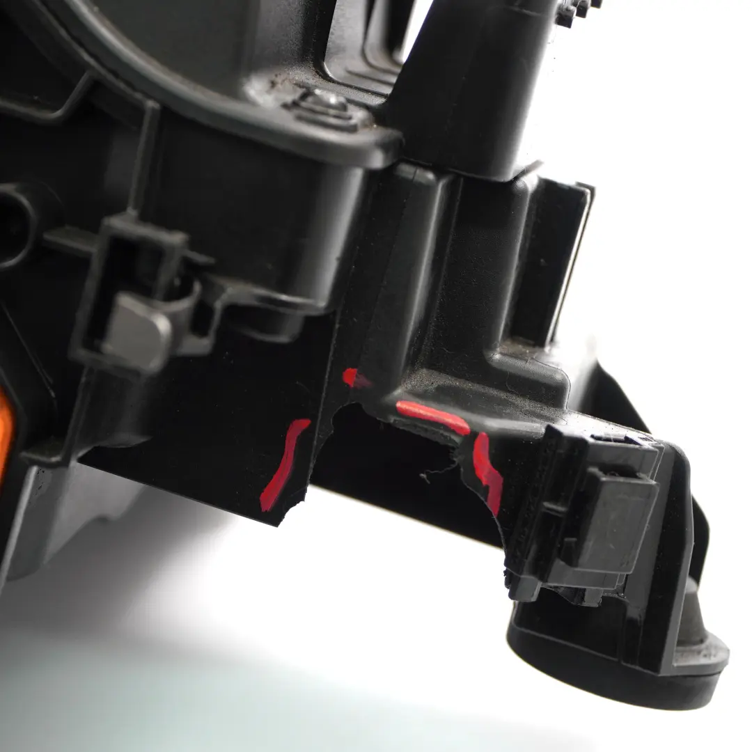 M274 Filtre à Air Boîte Silencieux Couvercle pour Mercedes W204 C204 à propos du numéro de pièce A2740900001 Mercedes W204 C204 M274 Filtre à Air Boîte Silencieux Couvercle - SKU A2740900001 - Numéro de pièce A2740900001