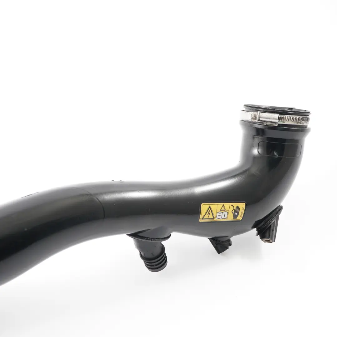 M274 Tuyau du collecteur d'air Tuyau de la boîte à air pour Mercedes W204 à propos du numéro de pièce A2740900429 Mercedes W204 M274 Tuyau du collecteur d'air Tuyau de la boîte à air - SKU A2740900429 - Numéro de pièce A2740900429