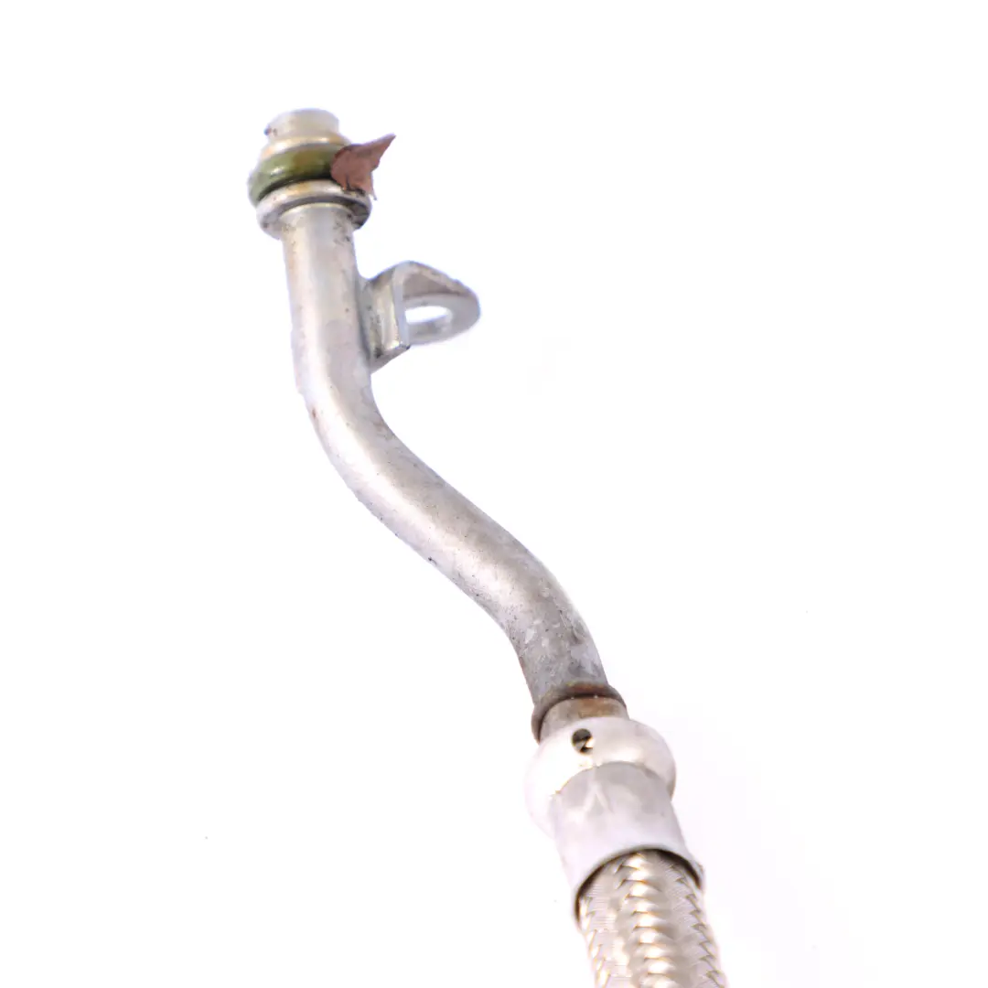 Turbocompressore Tubo Di Ingresso Olio Benzina M274 per Mercedes W204 con numero di parte A2740900577 Mercedes W204 Turbocompressore Tubo Di Ingresso Olio Benzina M274 - SKU A2740902700 - Numero di parte A2740900577