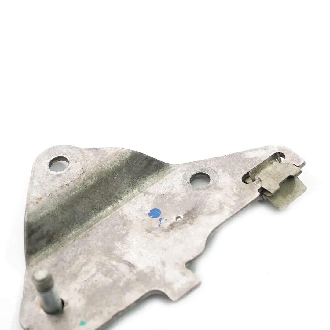 Staffa turbocompressore Mercedes W204 W212 W205 Supporto turbo per con numero di parte A2741421440 Staffa turbocompressore Mercedes W204 W212 W205 Supporto turbo - SKU A2741421440 - Numero di parte A2741421440
