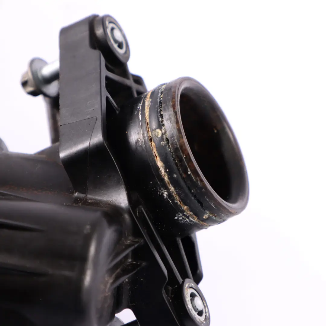  Thermostat Mercedes W205 X253 W212 Petrol M274 Coolant Thermostat - SKU A2742000615 - Numéro de pièce A2742000615