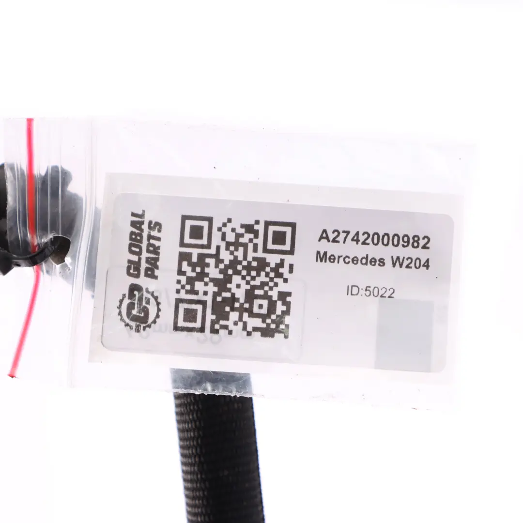 Refrigerante Manguera Gasolina M274 Culata Línea para Mercedes W204 con número de pieza A2742000982 Mercedes W204 Refrigerante Manguera Gasolina M274 Culata Línea - SKU A2742000982 - Número de pieza A2742000982