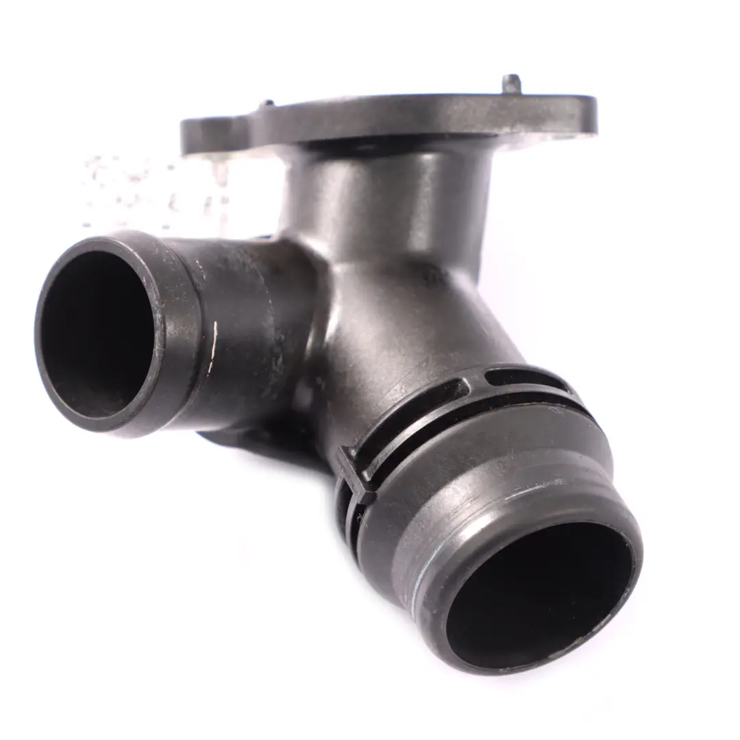  Bride de refroidissement Mercedes W213 Petrol M274 Pompe à eau tuyau - SKU A2742001407-1 - Numéro de pièce A2742001407