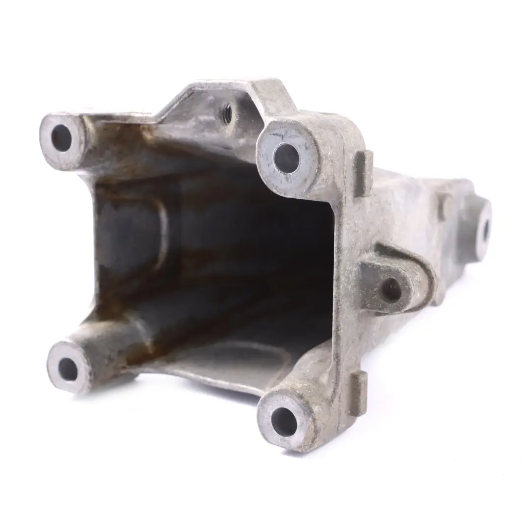  Porta motor Mercedes W204 X253 W213 Gasolina M274 Soporte Izquierda - SKU A2742233904 - Número de pieza A2742233904