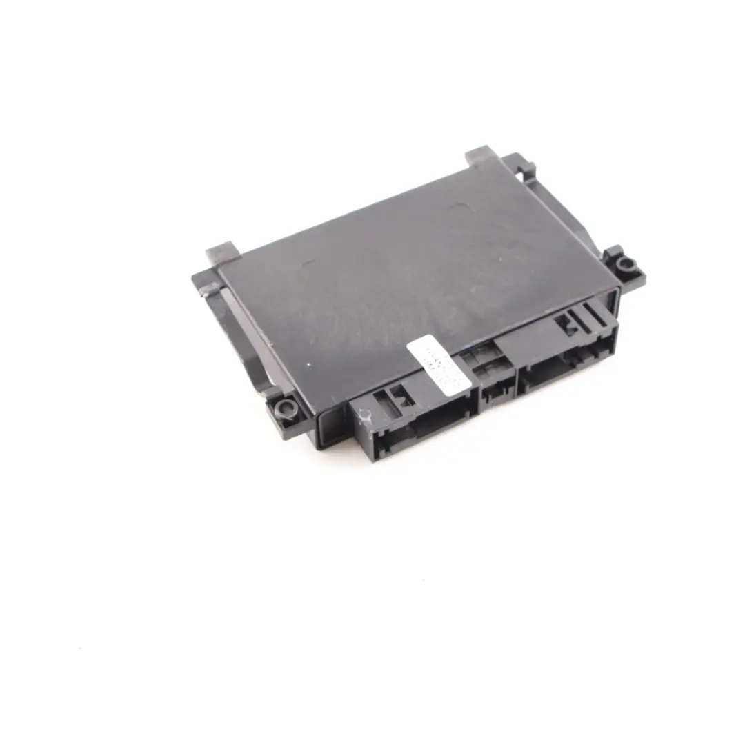 Electronic Control Unit Module ECU to Mercedes Vito W447 with Part number A2749003900 Mercedes Vito W447 Electronic Control Unit Module ECU - SKU A2749003900 - Part number A2749003900