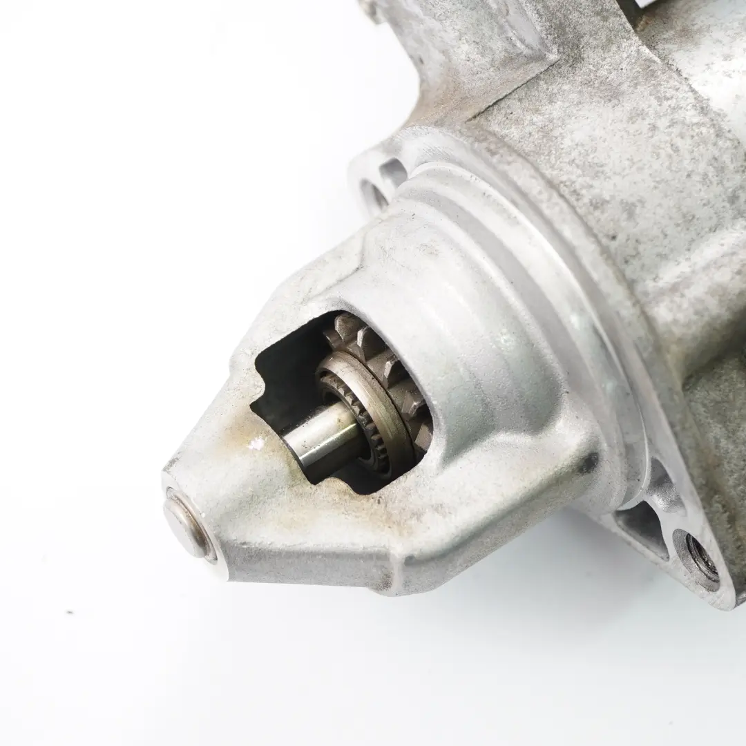 M274 OM651 Starter Motor Engine Starter to Mercedes W204 W212 C207 with Part number A2749060400 Mercedes W204 W212 C207 M274 OM651 Starter Motor Engine Starter - SKU A2749060400 - Part number A2749060400