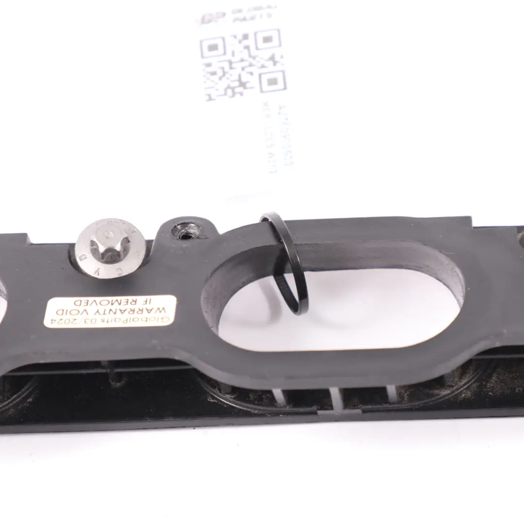 Mercedes W213 Intake Manifold Holder Flange Left N/S - SKU A2760900500 - Part number A2760900500