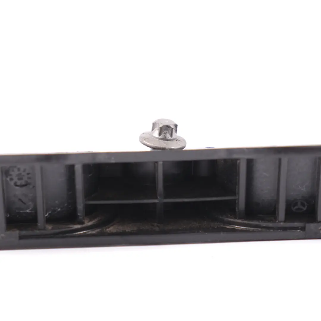 Mercedes W213 Intake Manifold Holder Flange Left N/S - SKU A2760900500 - Part number A2760900500