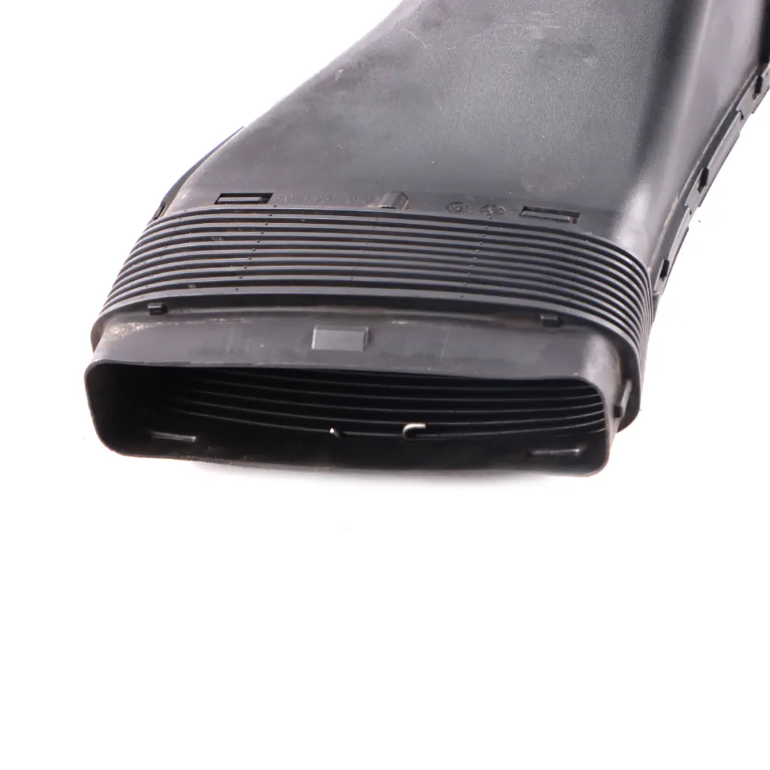 Duct Mercedes W204 W212 C207 M276 Intake Hose Tube to Air with Part number A2760902182 Air Duct Mercedes W204 W212 C207 M276 Intake Hose Tube - SKU A2760902182 - Part number A2760902182