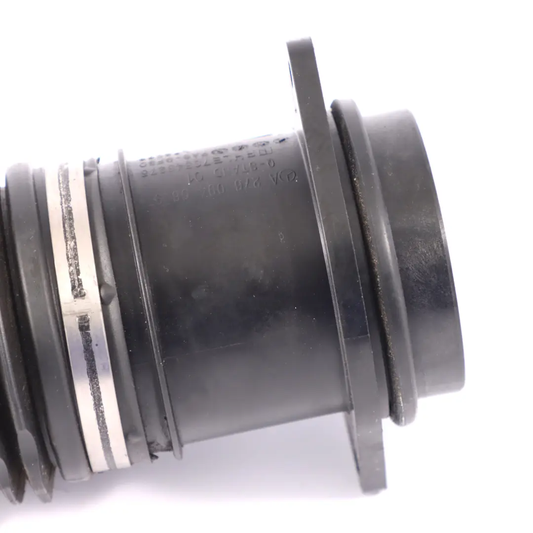 Mercedes W205 Gasolina OM276 Caja de aire Tubo de admisión Derecha - SKU A2760940697 - Número de pieza A2760940697