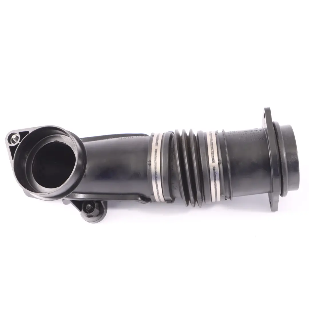 OM276 Air Boîte Tuyau d'admission droit pour Mercedes W205 Petrol à propos du numéro de pièce A2760940697 Mercedes W205 Petrol OM276 Air Boîte Tuyau d'admission droit - SKU A2760940697 - Numéro de pièce A2760940697