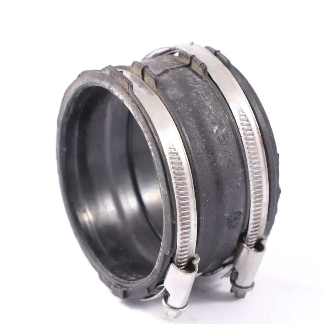 Rura Wąż Przewód Powietrza Intercoolera do Mercedes W205 o numerze A2760941491 Mercedes W205 Rura Wąż Przewód Powietrza Intercoolera - SKU A2760941491 - Numer Części A2760941491