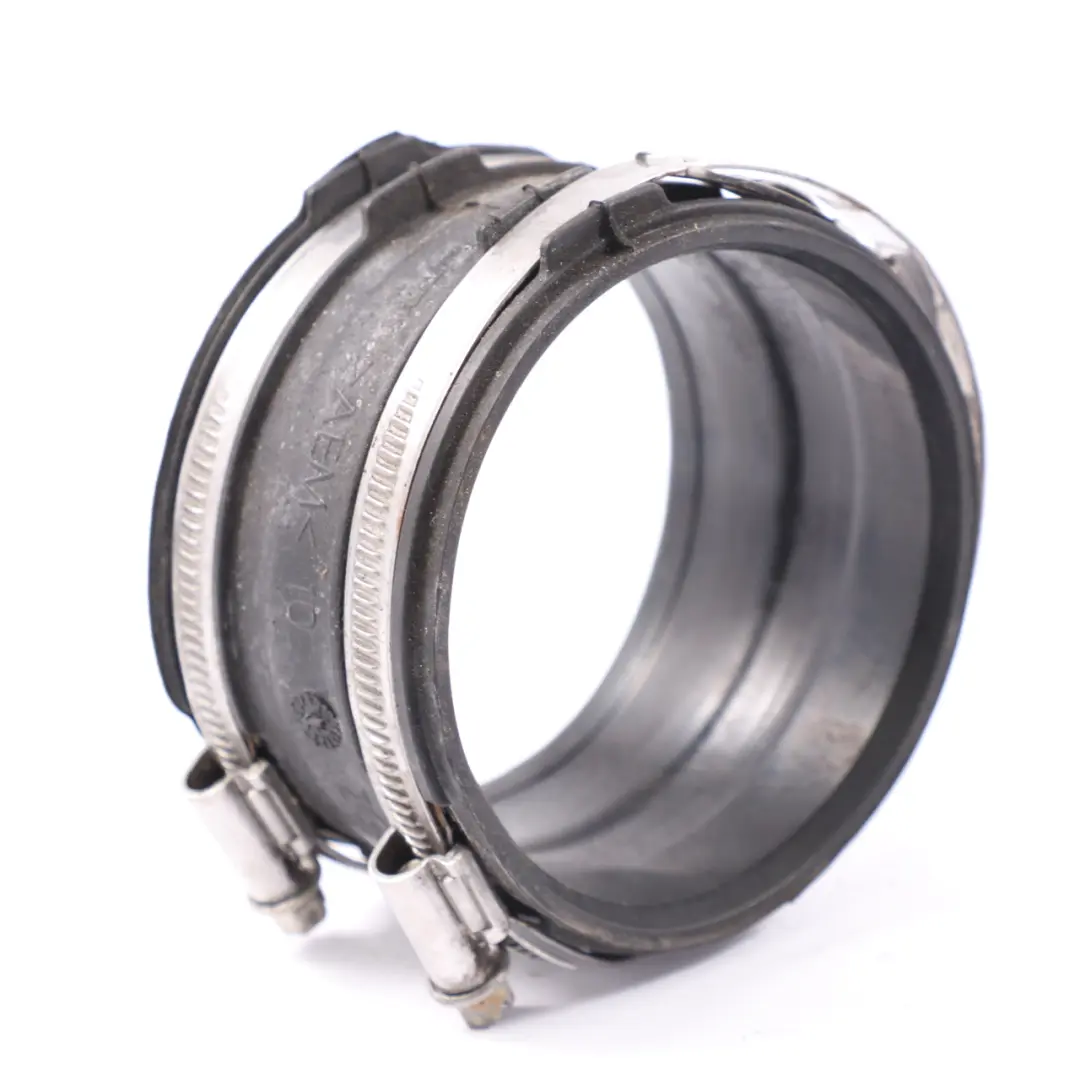 Rura Wąż Przewód Powietrza Intercoolera do Mercedes W205 o numerze A2760941491 Mercedes W205 Rura Wąż Przewód Powietrza Intercoolera - SKU A2760941491 - Numer Części A2760941491