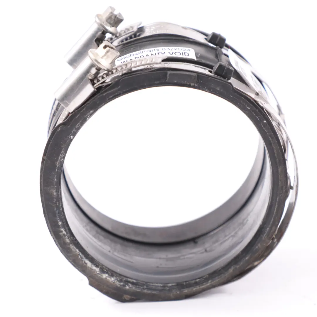 Rura Wąż Przewód Powietrza Intercoolera do Mercedes W205 o numerze A2760941491 Mercedes W205 Rura Wąż Przewód Powietrza Intercoolera - SKU A2760941491 - Numer Części A2760941491