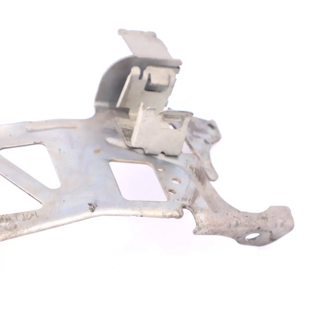  Support Capteurs Echappement Mercedes W212 Petrol M276 Support Système - SKU A2761507373 - Numéro de pièce A2761507373