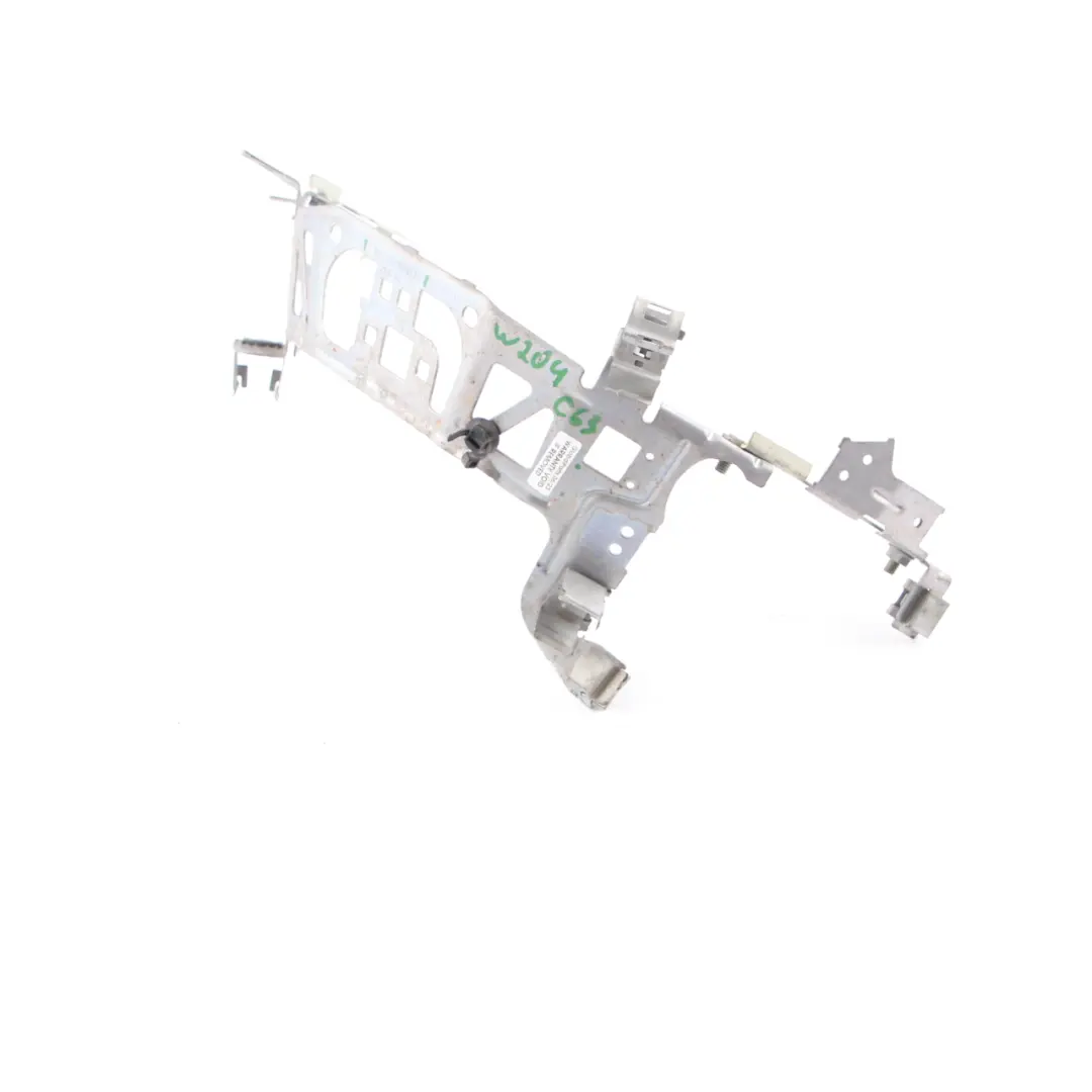 Mercedes W204 W212 Support d'Echappement Avant Support Tube - SKU A2781500773 - Numéro de pièce A2781500773