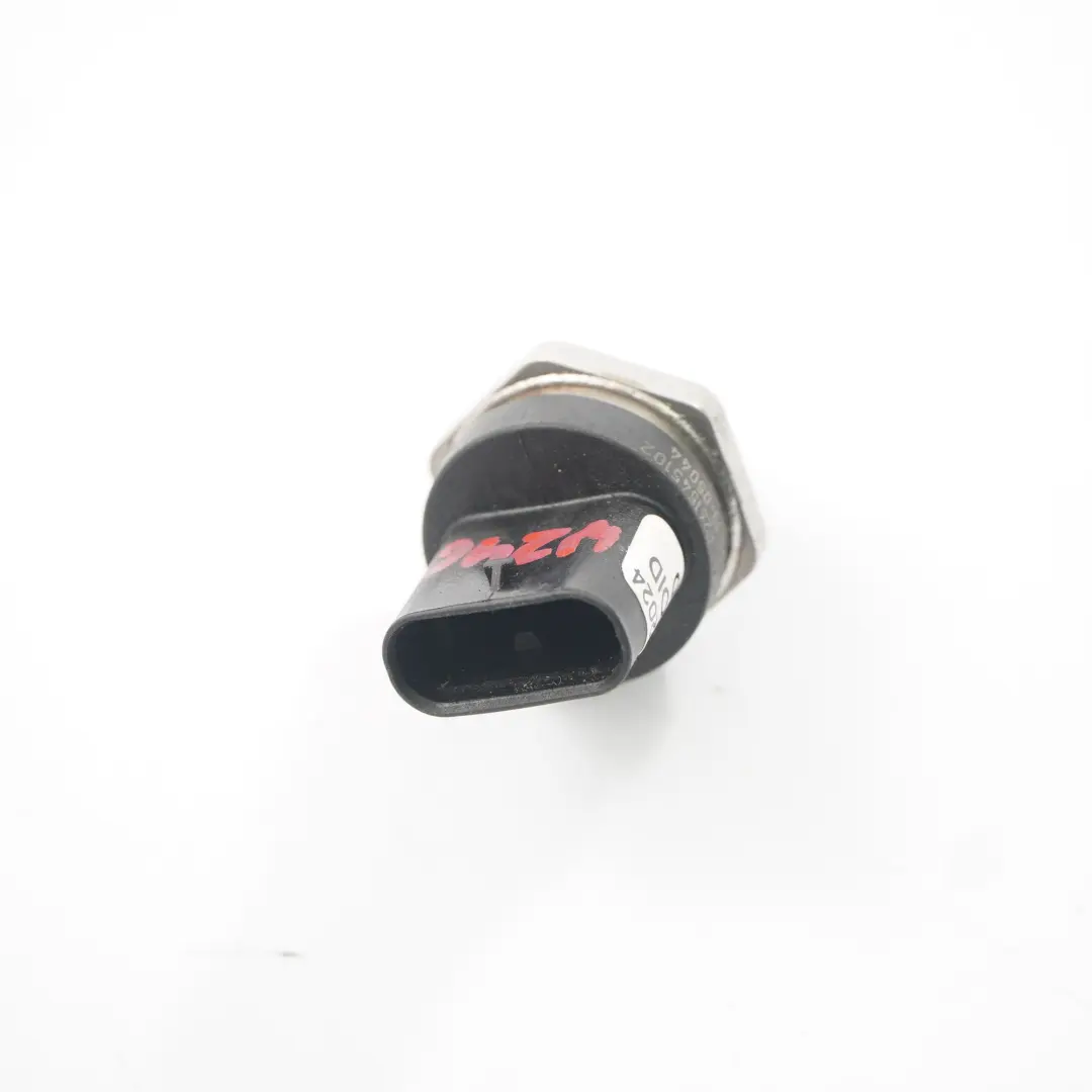 Mercedes W246 W221 Capteur pression carburant Capteur température carburant - SKU A2781530728 - Numéro de pièce A2781530728