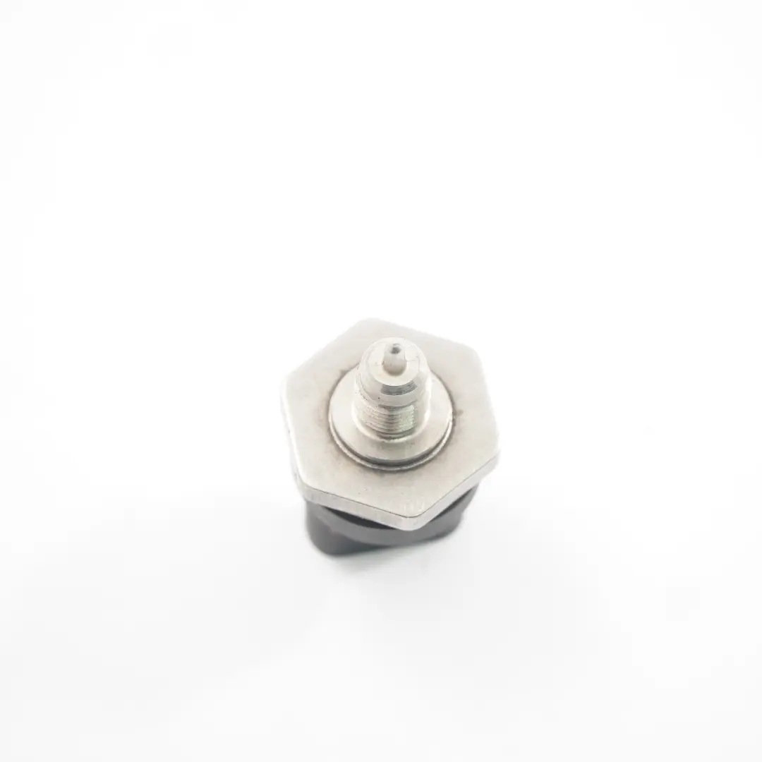 Sensor de presión combustible temperatura combustible para Mercedes W246 W221 W204 con número de pieza A2781530728 Mercedes W246 W221 W204 Sensor de presión combustible temperatura combustible - SKU A2781530728 - Número de pieza A2781530728