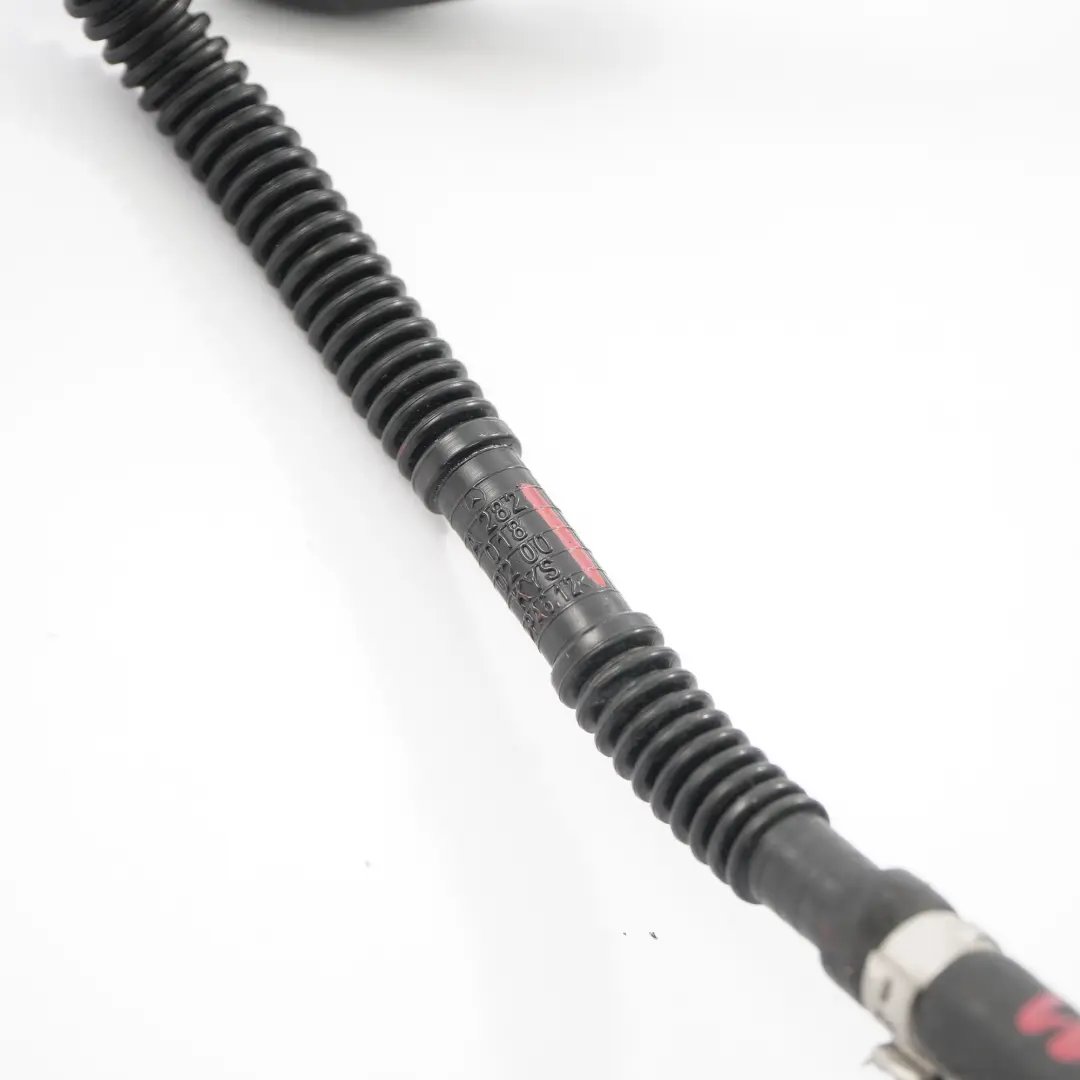 M282 Pompa di rigenerazione del carburante Tubo linea per Mercedes W177 con numero di parte A2820180200 Mercedes W177 M282 Pompa di rigenerazione del carburante Tubo linea - SKU A2820180200 - Numero di parte A2820180200