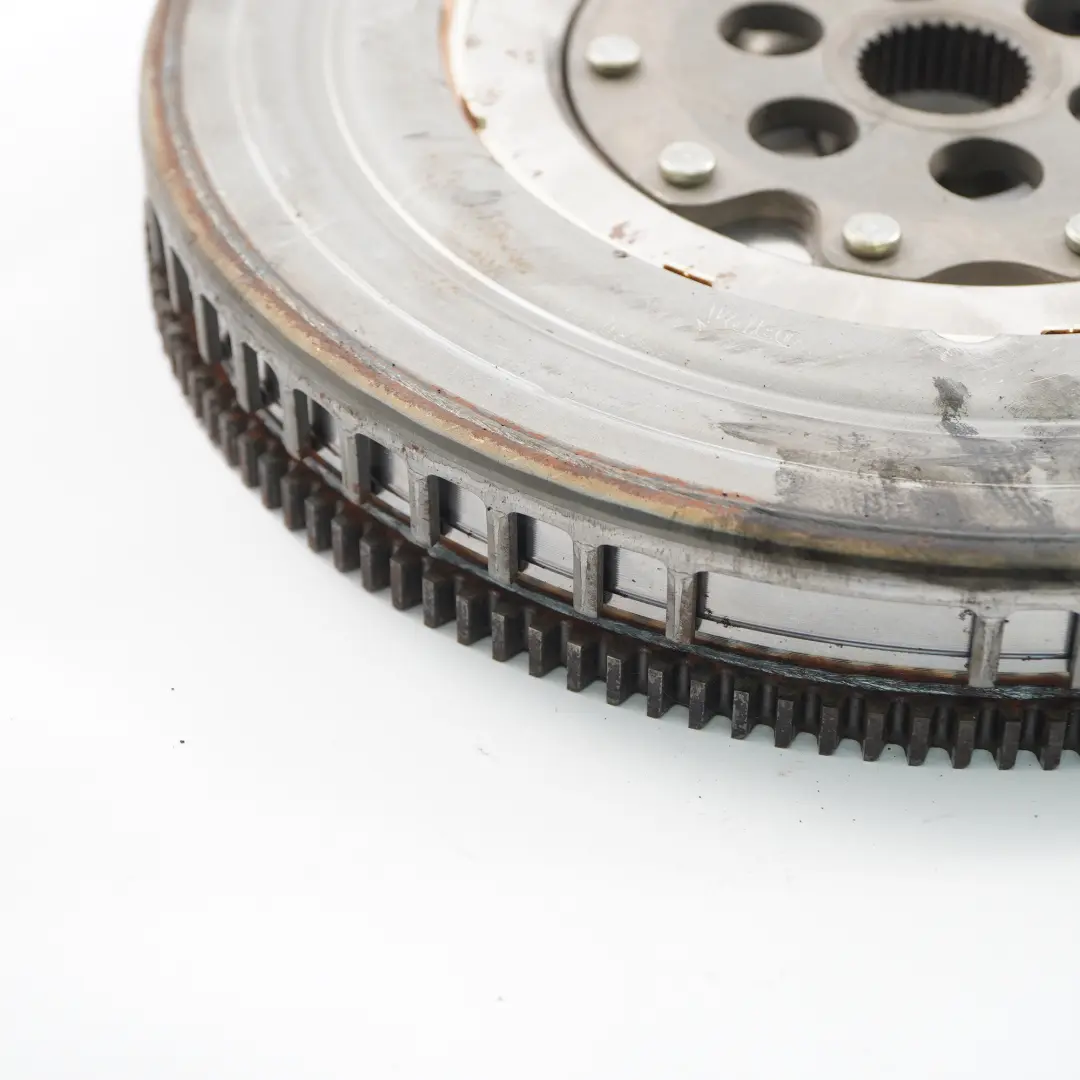 M282 Double volant d'inertie Boîte automatique pour Mercedes W177 à propos du numéro de pièce A2820301400 Mercedes W177 M282 Double volant d'inertie Boîte automatique - SKU A2820301400 - Numéro de pièce A2820301400