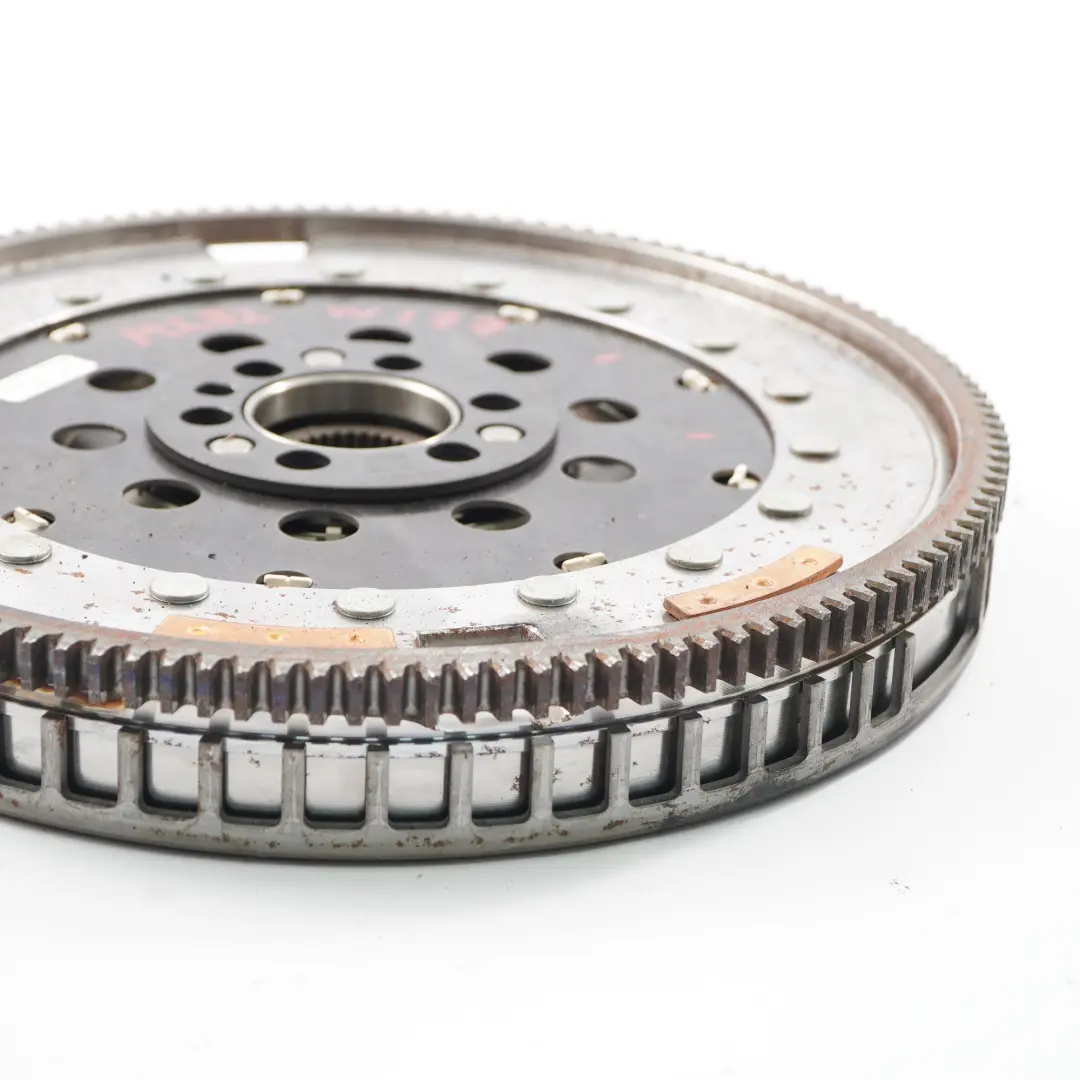 M282 Double volant d'inertie Boîte automatique pour Mercedes W177 à propos du numéro de pièce A2820301400 Mercedes W177 M282 Double volant d'inertie Boîte automatique - SKU A2820301400 - Numéro de pièce A2820301400