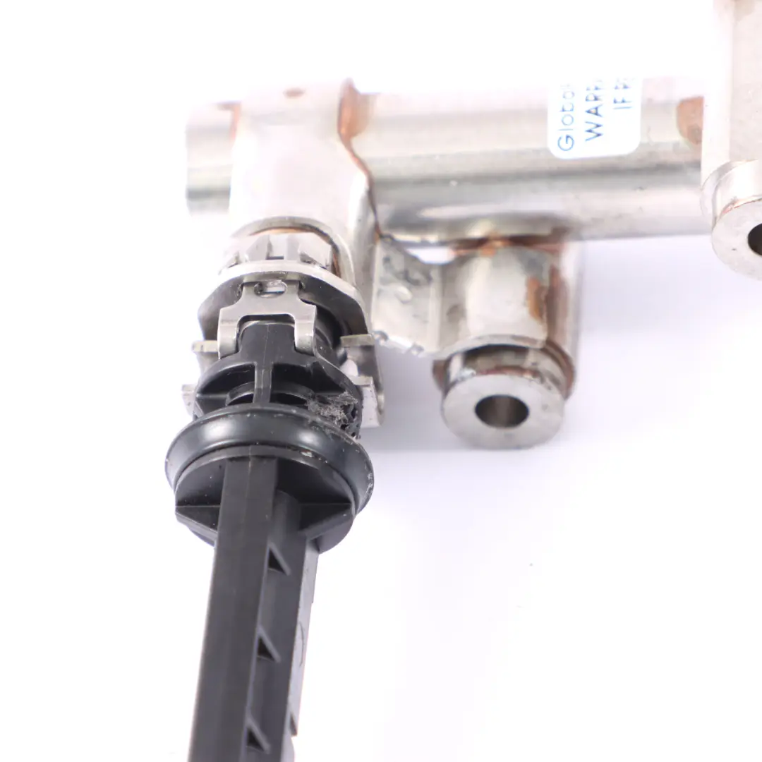 Mercedes W177 Gasolina M282 Distribuidor de combustible Inyectores - SKU A2820701100 - Número de pieza A2820701000