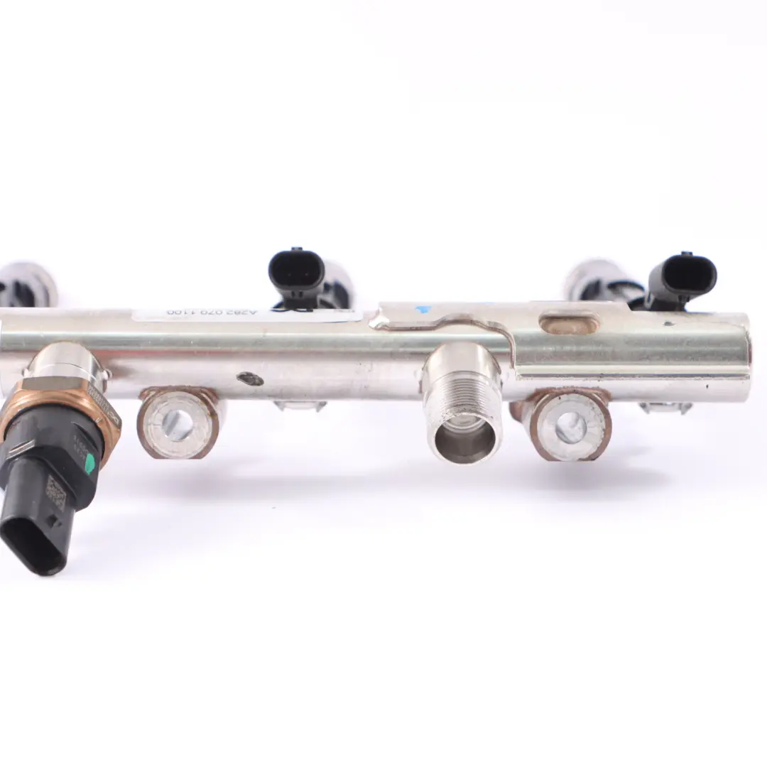 Rail Mercedes W177 Petrol M282 Fuel Distributor Injectors to Fuel with Part number A2820701000 Fuel Rail Mercedes W177 Petrol M282 Fuel Distributor Injectors - SKU A2820701100 - Part number A2820701000