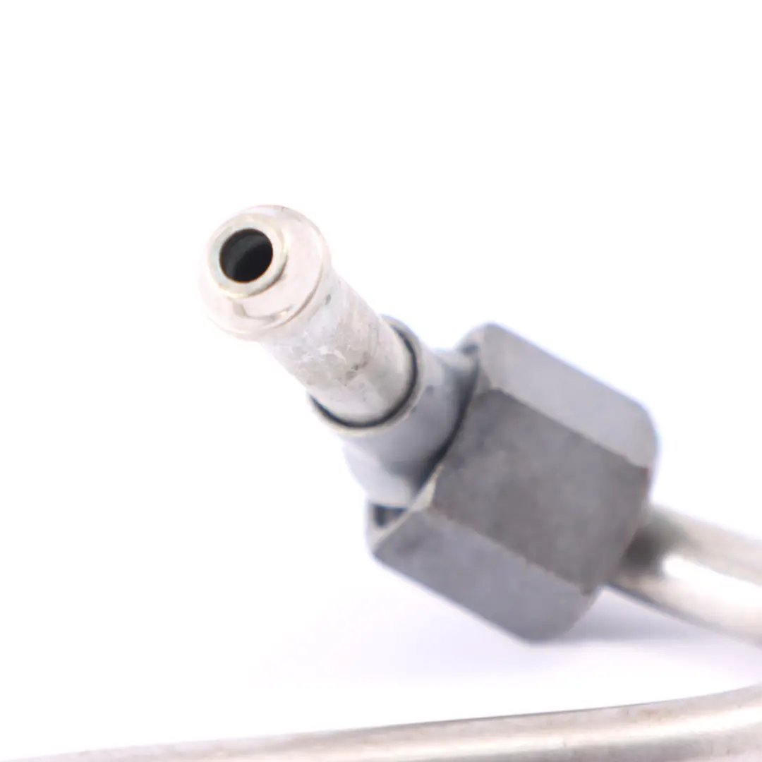 Tubo Inyección Mercedes W177 Gasolina M282 Fuel Rail Alta Presión para con número de pieza A2820704100 Tubo Inyección Mercedes W177 Gasolina M282 Fuel Rail Alta Presión - SKU A2820704100 - Número de pieza A2820704100