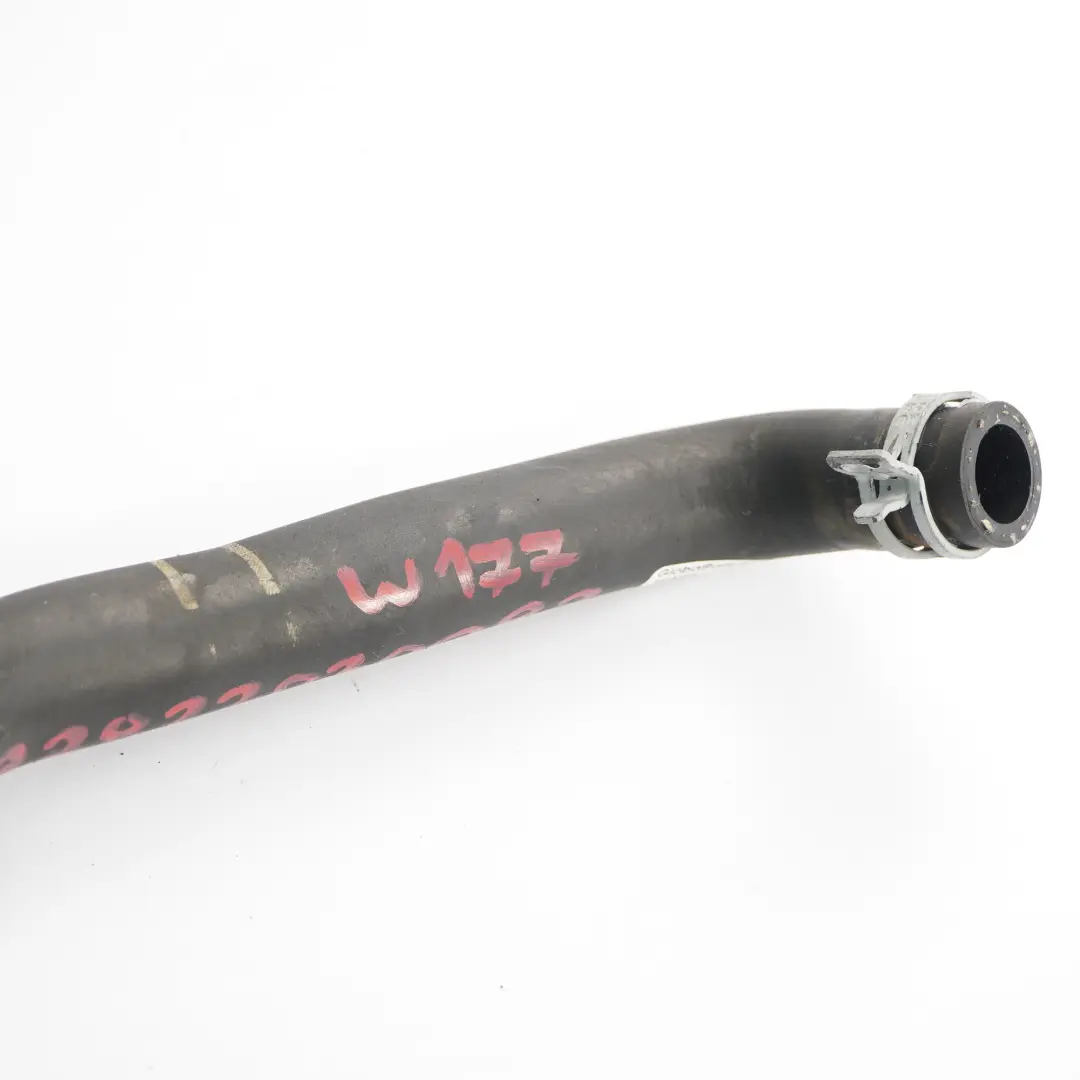 Tuyau d'eau Mercedes W177 W247 M282 Conduite liquide refroidissement pour à propos du numéro de pièce A2822030082 Tuyau d'eau Mercedes W177 W247 M282 Conduite liquide refroidissement - SKU A2822030082 - Numéro de pièce A2822030082