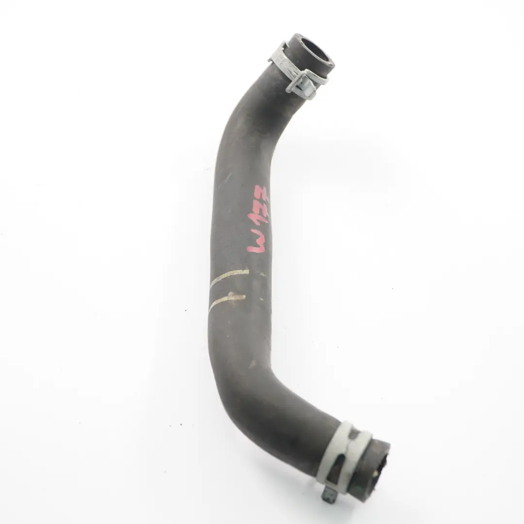 Tuyau d'eau Mercedes W177 W247 M282 Conduite liquide refroidissement pour à propos du numéro de pièce A2822030082 Tuyau d'eau Mercedes W177 W247 M282 Conduite liquide refroidissement - SKU A2822030082 - Numéro de pièce A2822030082