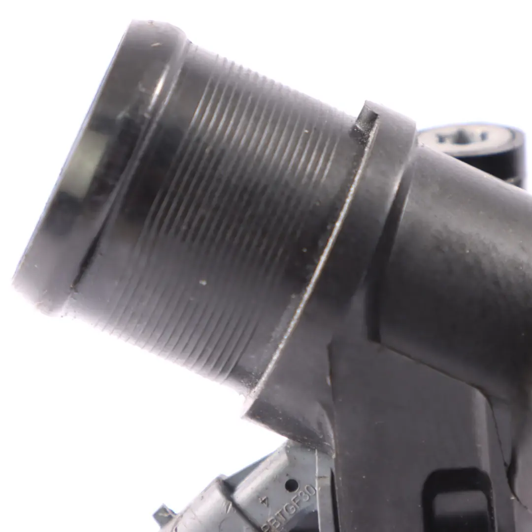 Termostato Mercedes W177 benzina M282.914 Termostato liquido di raffreddamento per con numero di parte A2822030175 Termostato Mercedes W177 benzina M282.914 Termostato liquido di raffreddamento - SKU A2822030175 - Numero di parte A2822030175